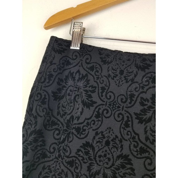 Chicos 2.5 Womens 12 Ponte Knit Pants Black VELVET Pull On XL straight - Picture 2 of 7